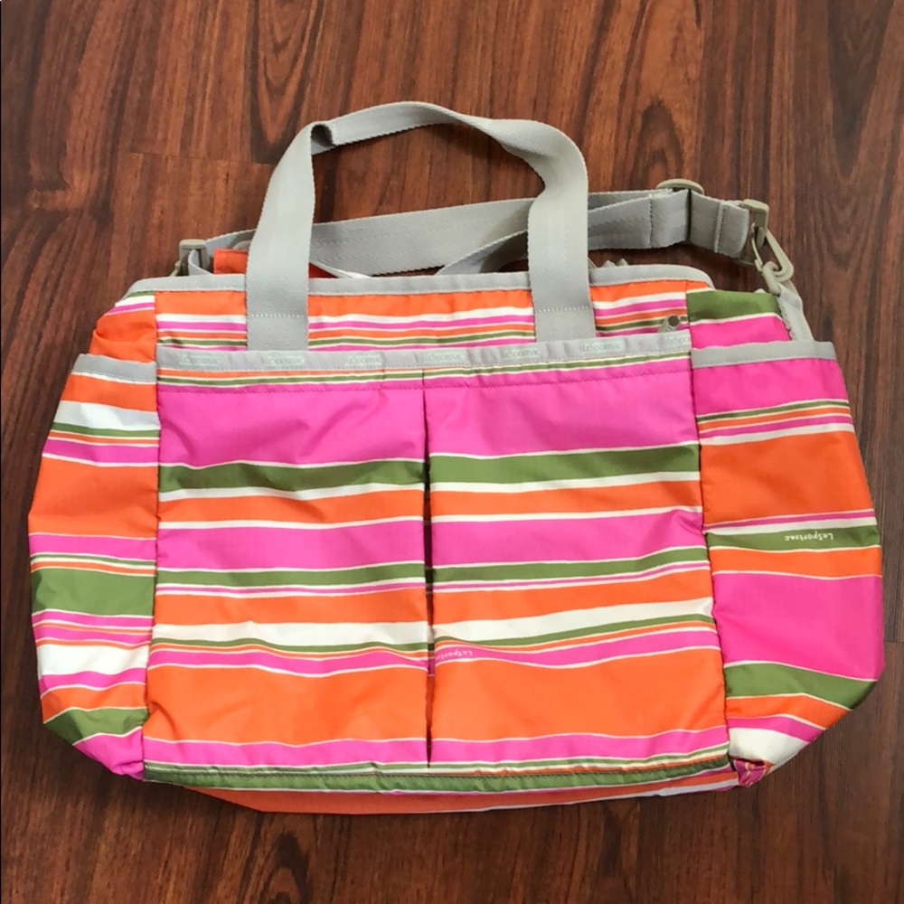 LeSportsac diaper bag 80%new